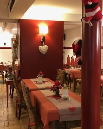 & Restaurant Edelweiss Alpine 3*