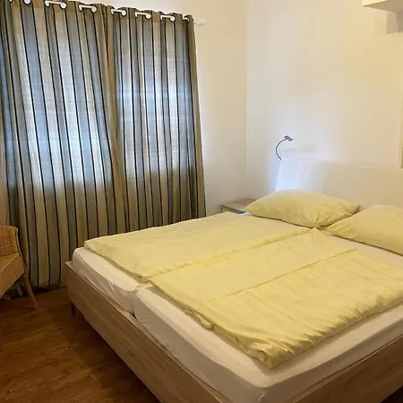 & Restaurant Edelweiss Alpine Affittacamere Hinterstoder