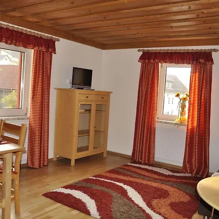 Affittacamere & Restaurant Edelweiss Alpine 3*