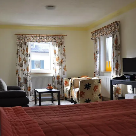 & Restaurant Edelweiss Alpine