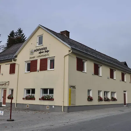 & Restaurant Edelweiss Alpine Gæstehus Hinterstoder