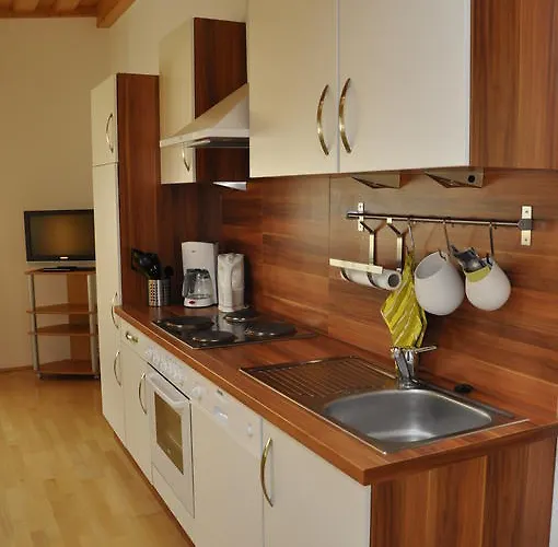 & Restaurant Edelweiss Alpine Hinterstoder