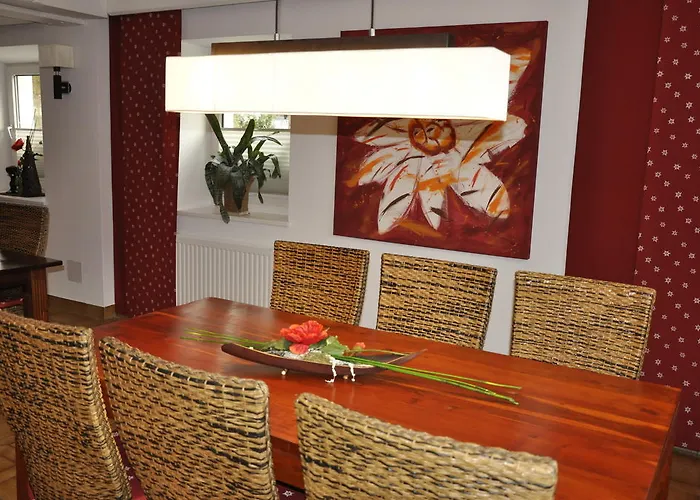 Πανσιόν & Restaurant Edelweiss Alpine Hinterstoder