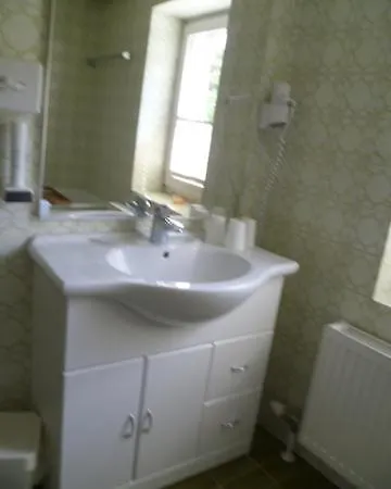 Edelweiss Alpine Guest house 3*