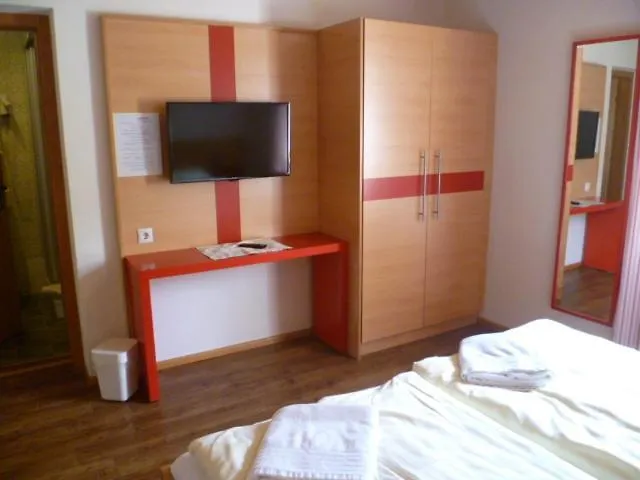 Hotel&restaurant Edelweiss Alpine Gasthof 3*